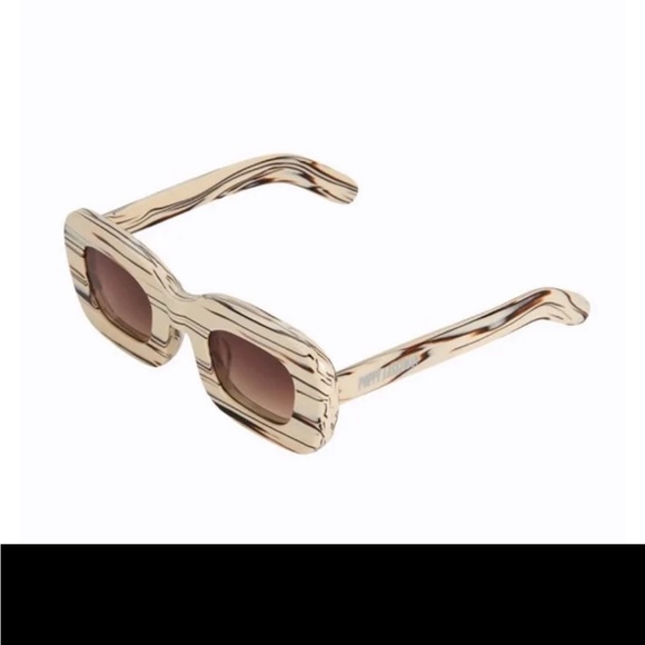 Poppy Lissiman Casino Sunglases in Oyster - Picture 5 of 9